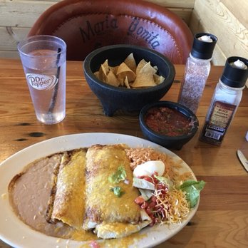 Maria Bonita - Beef enchilada and beef burrito combination plate. - Mexican Near Me - Orem, Utah Maria Bonita - Beef enchilada and beef burrito combination plate. - Mexican Near Me - Orem, Utah