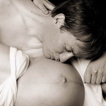 Life Prints Portrait Design - Maternity Portrait Photography - Session Photography Near Me