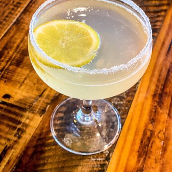 J. Macklin’s Grill - French 76 - vodka, champagne, lemon and a sugar rim - Bars Near Me - Coppell, Texas J. Macklin’s Grill - French 76 - vodka, champagne, lemon and a sugar rim - Bars Near Me - Coppell, Texas