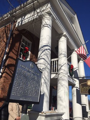 Landmark Booksellers | Franklin, Tennessee by null