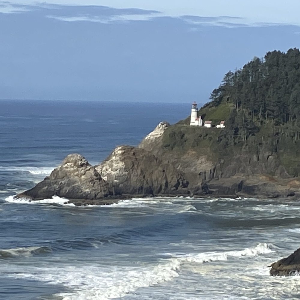 Heceta Head Lighthouse - Safe harbor - Landmarks & Historical Buildings Near Me - Florence, Oregon Heceta Head Lighthouse - Safe harbor - Landmarks & Historical Buildings Near Me - Florence, Oregon