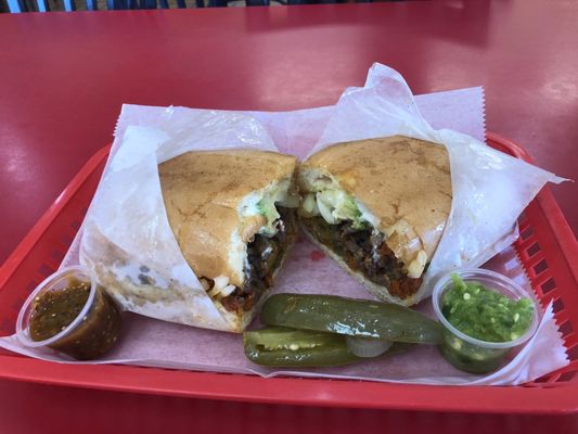 El Huarache Veloz by null