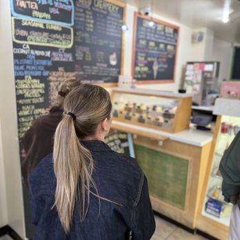 lilo creamery - Ice Cream & Frozen Yogurt Near Me - New York, New York lilo creamery - Ice Cream & Frozen Yogurt Near Me - New York, New York