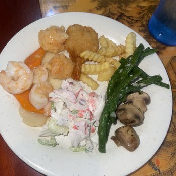 Crystal Buffet Hibachi & Grill - Mixed plate - Buffets Near Me - Melbourne, Florida