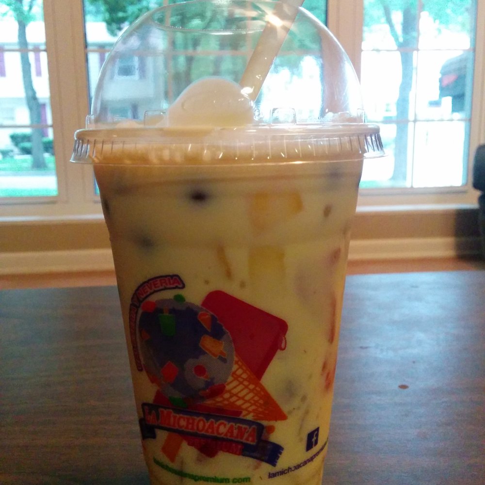 La Michoacana Premium - Fruit cup with yogurt. - Ice Cream & Frozen Yogurt Near Me - Joliet, Illinois La Michoacana Premium - Fruit cup with yogurt. - Ice Cream & Frozen Yogurt Near Me - Joliet, Illinois