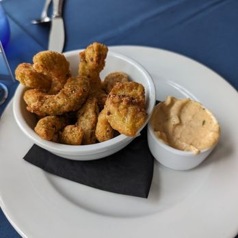 Boone Tavern Restaurant - Fried avocado with spicy remoulade - Coffee & Tea Near Me - Berea, Kentucky