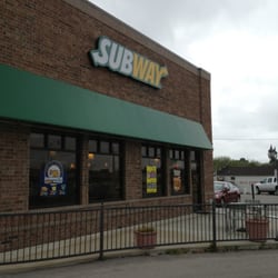 Subway - 1 minute from turnpike!