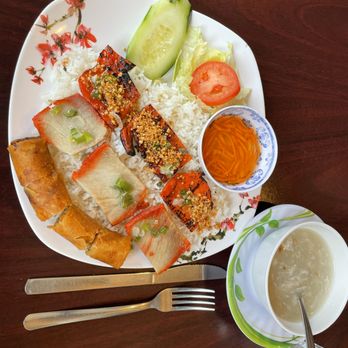 Luong Loi - Lunch Combination - Vietnamese Near Me - Wheaton, Illinois