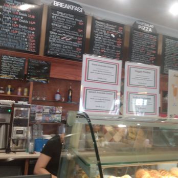 Caffé Mezzaluna - Breakfast & Brunch Near Me - Half Moon Bay, California