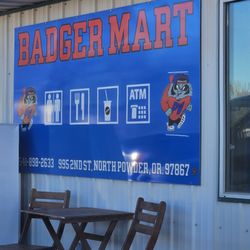76 Badger Mart