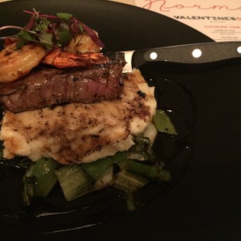 Norman at Skyview Los Alamos - surf 'n' turf (filet mignon, tiger prawns, French whipped potatoes, asparagus, pear champagne reduction) - New American Near Me - Los Alamos, California