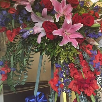 Flower World - Beautiful arrangement for a dear friend's funeral - Florists Near Me - Northridge, California