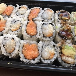 Spicy Scallop Roll