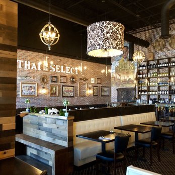 Thai Select - Inside seating - Thai Near Me - Zionsville, Indiana
