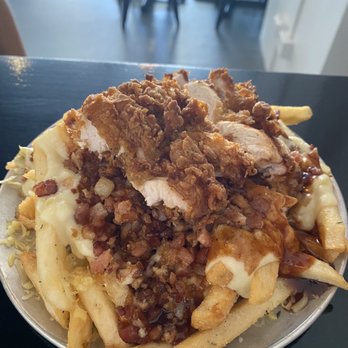 Newy Burger - Bar fries with added chicken - Burgers Near Me - Newcastle, NSW