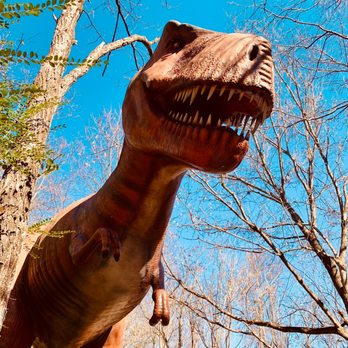 Dinosaur World - Museums Near Me - Cave City, Kentucky