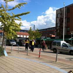 Wochenmarkt in Altwarmbüchen Donnerstags 14-18Uhr