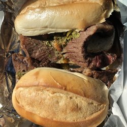 The Artisan Exchange - Skirt steak sandwiches from Buenos Aires Empanada Bar