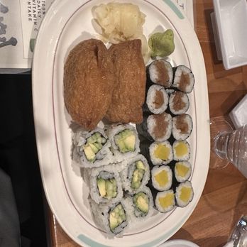 Kusshi - Veggie Vegetarian Sampler - Sushi Bars Near Me - Bethesda, Maryland