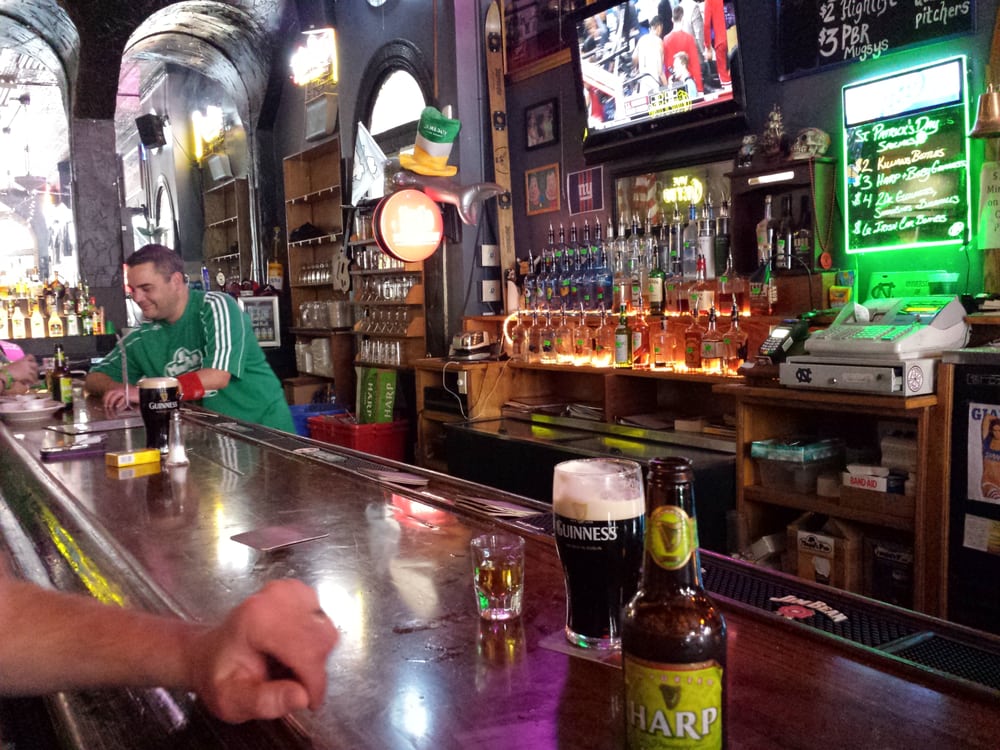 MUGSY’S PUB Updated April 2024 202 Princess St, Wilmington, North