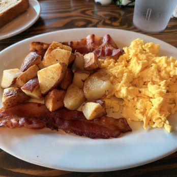 Adam's Egg - Adam's 2 and 2 Breakfast - Breakfast & Brunch Near Me - Daytona Beach, Florida