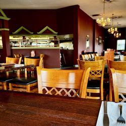 Spice Hut - Plenty of tables