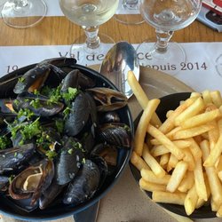 Au Pied d'Cheval - Muscles with fries