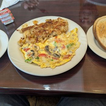 Avenita Diner - Meal - Diners Near Me - Jamaica, New York Avenita Diner - Meal - Diners Near Me - Jamaica, New York