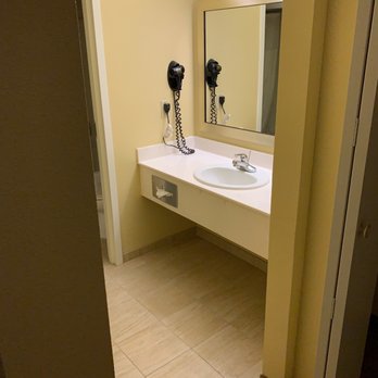 Navy Lodge - Bathroom Counter - Hotels Near Me - Lemoore, California Navy Lodge - Bathroom Counter - Hotels Near Me - Lemoore, California