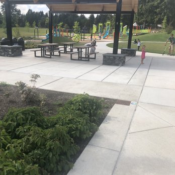 Surrey Downs Park - Covered shelter - Parks Near Me - Bellevue, Washington Surrey Downs Park - Covered shelter - Parks Near Me - Bellevue, Washington
