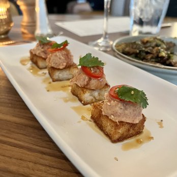 The Henry - Spicy Tuna & Crispy Rice* - New American Near Me - Miami, Florida