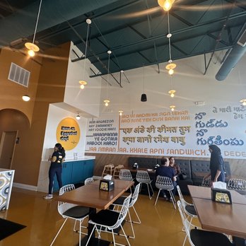 Eggholic - Indian Street Food - Inside - Indian Near Me - Niles, Illinois
