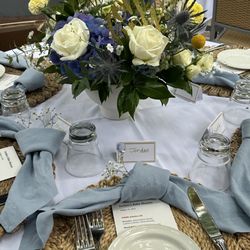 Bloomers - Florals at tables