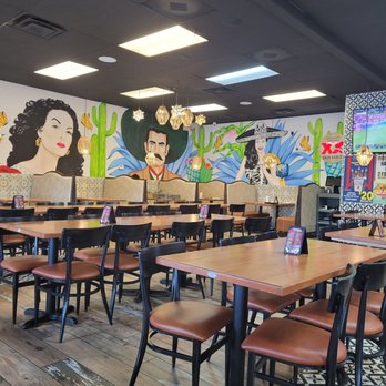 Salsas Mexican & Cantina - I wanba say the 3rd one is Selena!! - Mexican Near Me - Jacksonville, Florida Salsas Mexican & Cantina - I wanba say the 3rd one is Selena!! - Mexican Near Me - Jacksonville, Florida
