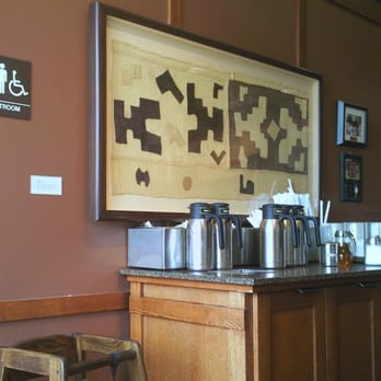 Peet's Coffee - http://www.yelp.com/biz_photos/l9N5JQJyA_DoZLGDOgKDdA?select=4VpgP1_OYDY_WMzH7MeRFg - Coffee & Tea Near Me - Millbrae, California