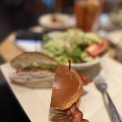 The Cheesecake Factory - SkinnyLicious Turkey & Avocado Sandwich