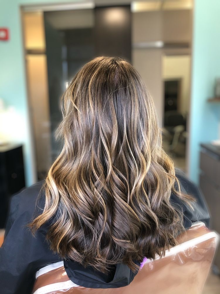 IRIDESCENT SALON Updated August 2024 34 Photos & 15 Reviews 144