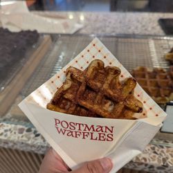 Postman Waffles - Cinnamon sugar