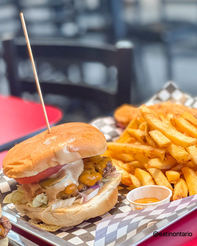 TOP GUN BURGERS Updated September 2024 65 Photos & 36 Reviews