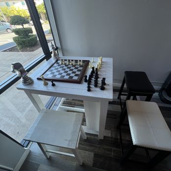 The 12 Wine Bar & Kitchen - Games - Wine Bars Near Me - Lincoln, California The 12 Wine Bar & Kitchen - Games - Wine Bars Near Me - Lincoln, California