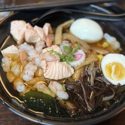 Seafood ramen