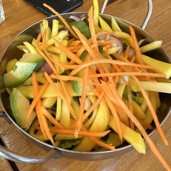Kin'd - S7. Mango Salad - Thai Near Me - Fresh Meadows, New York