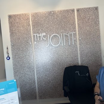 The Joint Chiropractic - Reception desk - Chiropractors Near Me - Richmond, Texas The Joint Chiropractic - Reception desk - Chiropractors Near Me - Richmond, Texas