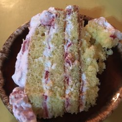 Louie's On Main - Strawberry Short Cake