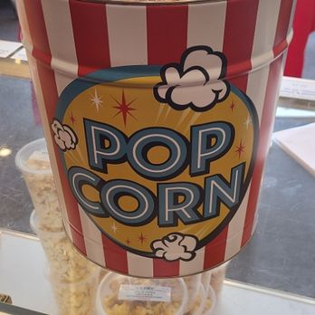 Popcorn -N- Such - 3 1/2 Gallon Tin (Up to 4 flavors) - Popcorn Shops Near Me - Fairview Heights, Illinois Popcorn -N- Such - 3 1/2 Gallon Tin (Up to 4 flavors) - Popcorn Shops Near Me - Fairview Heights, Illinois