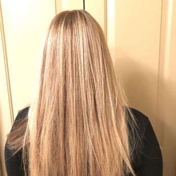 Visible Changes - I just got my hair highlighted with Amanda at Visible Changes. She is fantastic. I've never been unhappy! She's a magician. Love my hair!! - Hair Salons Near Me - Houston, Texas