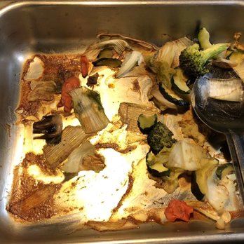 Royal Dragon - I never saw fresh food. Photo taken after dinner but this is exactly what it looked like when I sat down to eat - Chinese Near Me - Georgetown, California