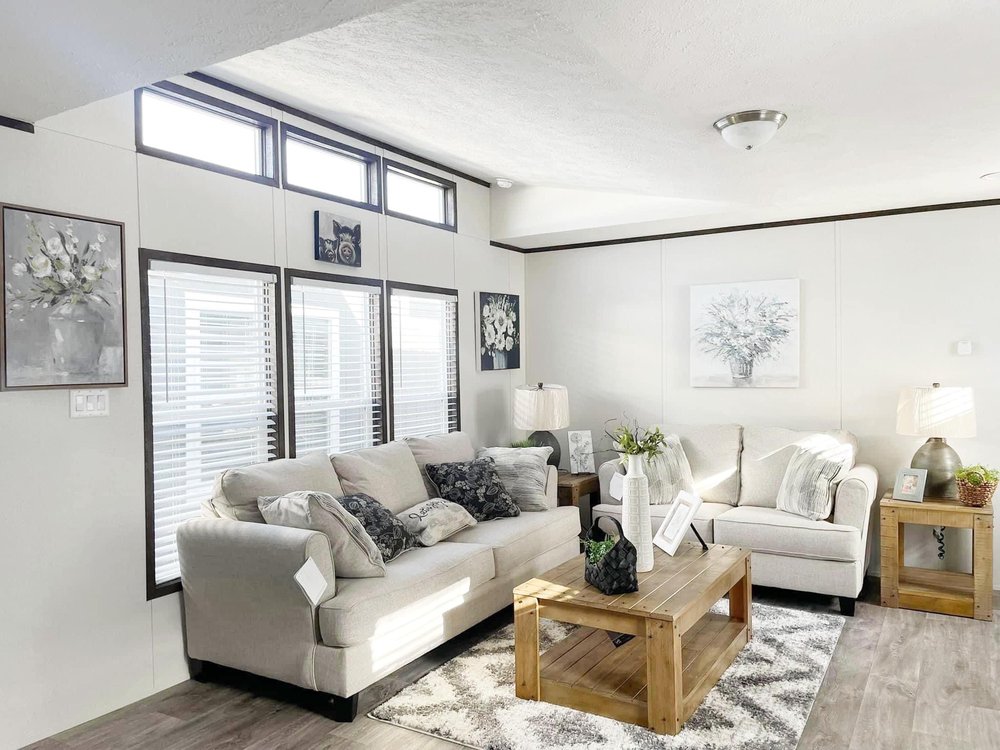 MOBILEHOMA WAREHOUSE ARDMORE 725 Interstate Dr, Ardmore, Oklahoma