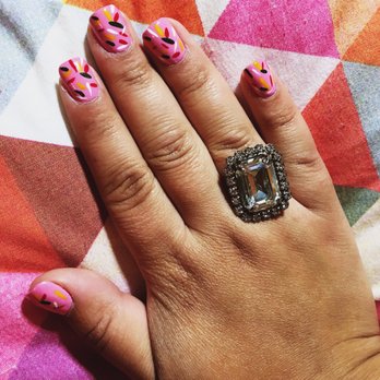Pleasanton Nail Salon - Donut nails. Thanks Cindy - Nail Salons Near Me - Pleasanton, California