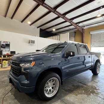 Royal Window Tint - Car Window Tinting Near Me - Turlock, California Royal Window Tint - Car Window Tinting Near Me - Turlock, California